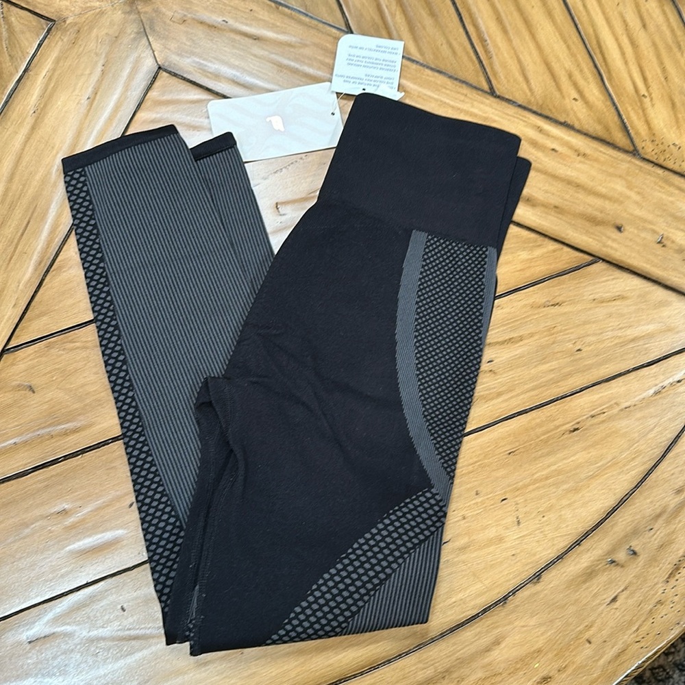 Leggings by Fabletics. Soooo cute! new!
